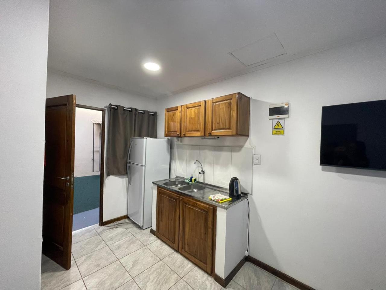 Apart Candioti Departamentos Puerto Iguazu Luaran gambar
